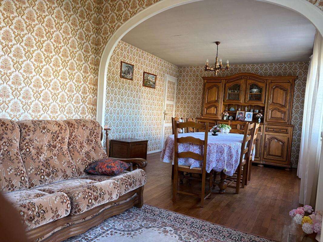 Maison à SABLE-SUR-SARTHE