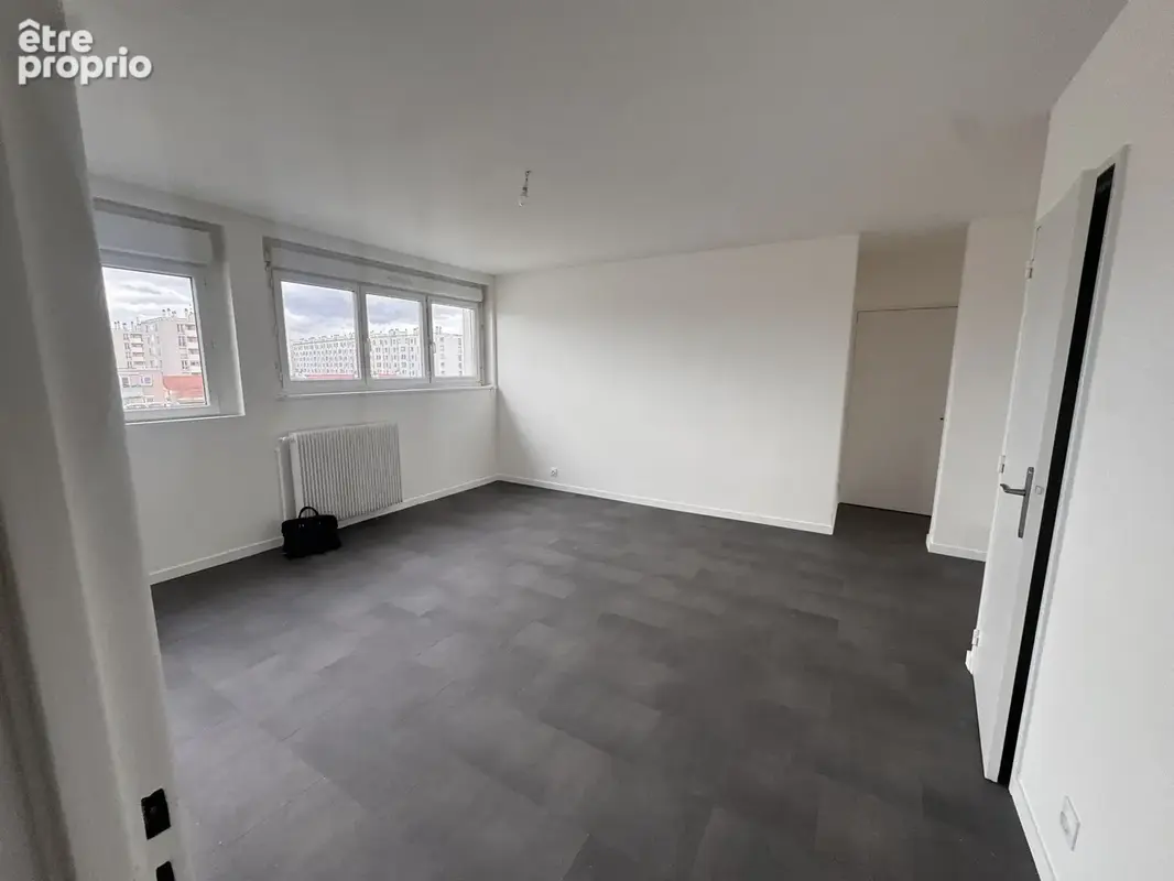 T4 rénové de 68 m2 avec vue dégagée   Secteur Gratte-Ciel, Villeurbanne - photo 4