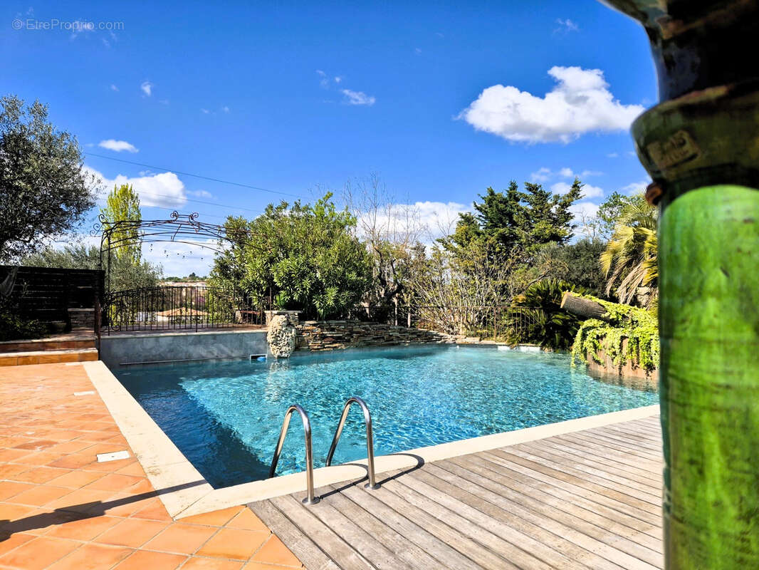 Villa  d'exception avec jardin, piscine, pool house et dependance - photo 33