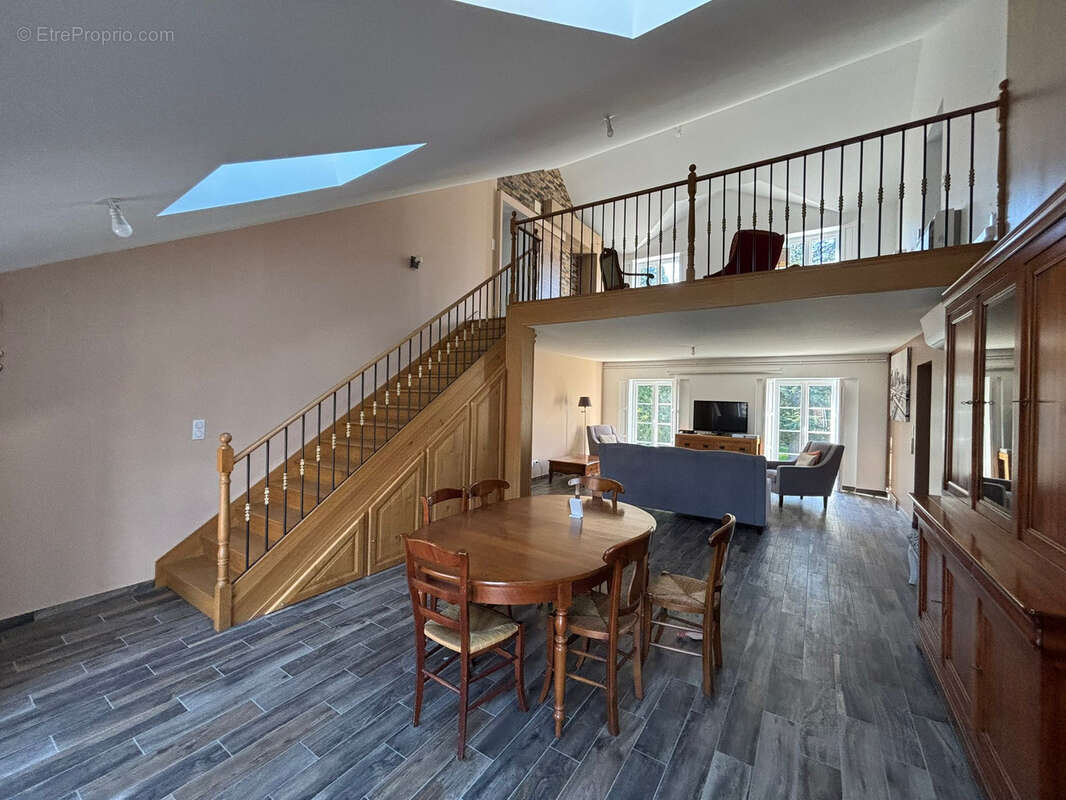 Maison à CHARLEVILLE-MEZIERES