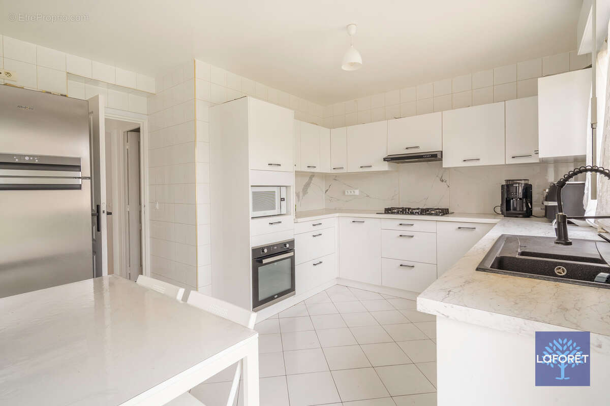 Maison à LES PAVILLONS-SOUS-BOIS