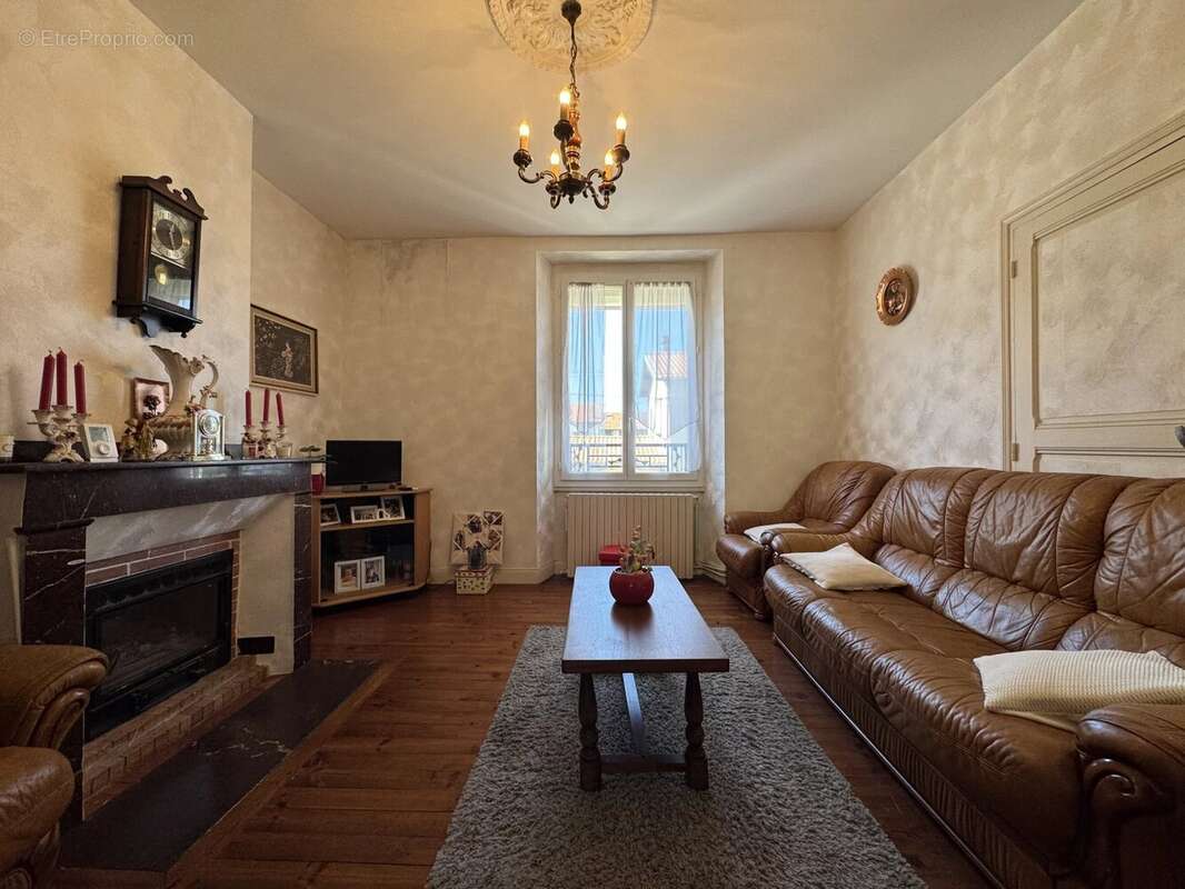 Maison à SAINT-GIRONS