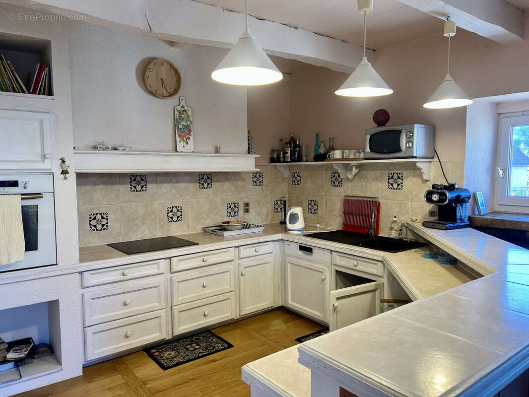 Maison de village avec Studio - T7 - 187m2 - photo 4