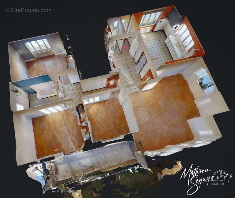 Appartement à CHARBONNIERES-LES-BAINS