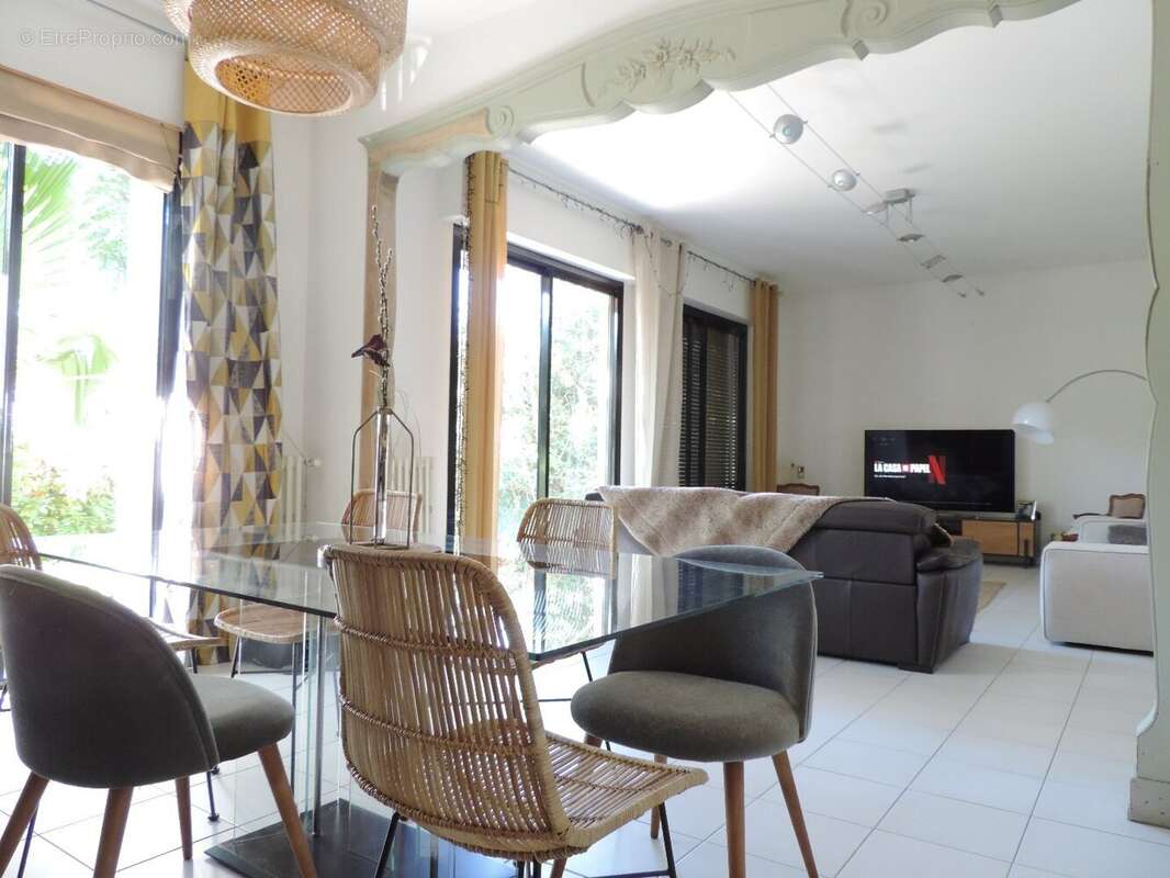 Appartement à BEZIERS