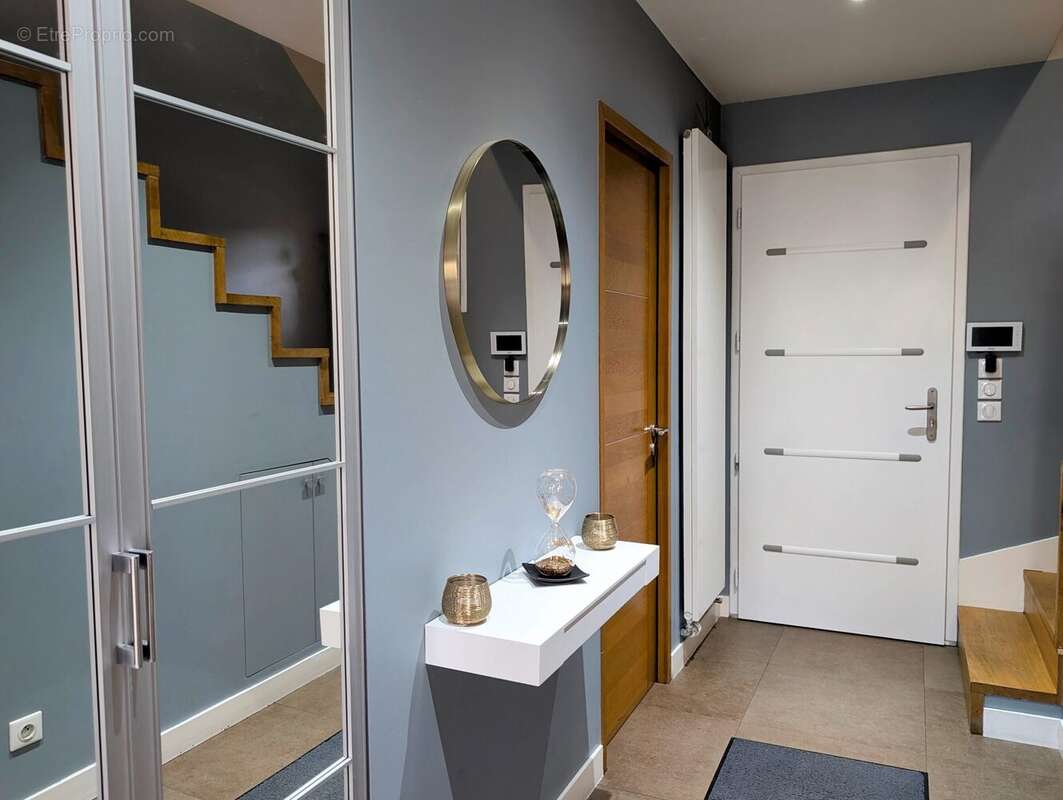 Maison à LA VERRIERE