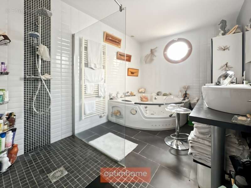 Maison à LA MEZIERE