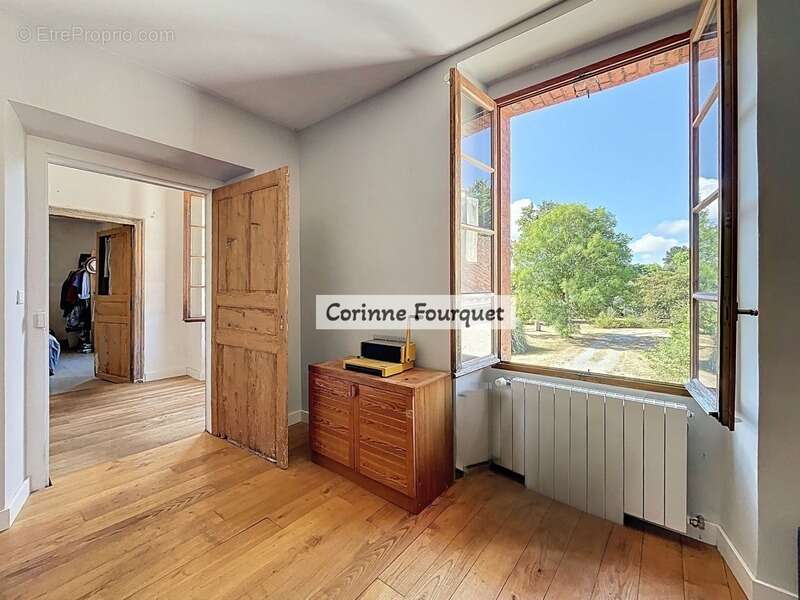 Maison de Maître avec Dépendances - Gîte - Piscine - Parc - photo 14