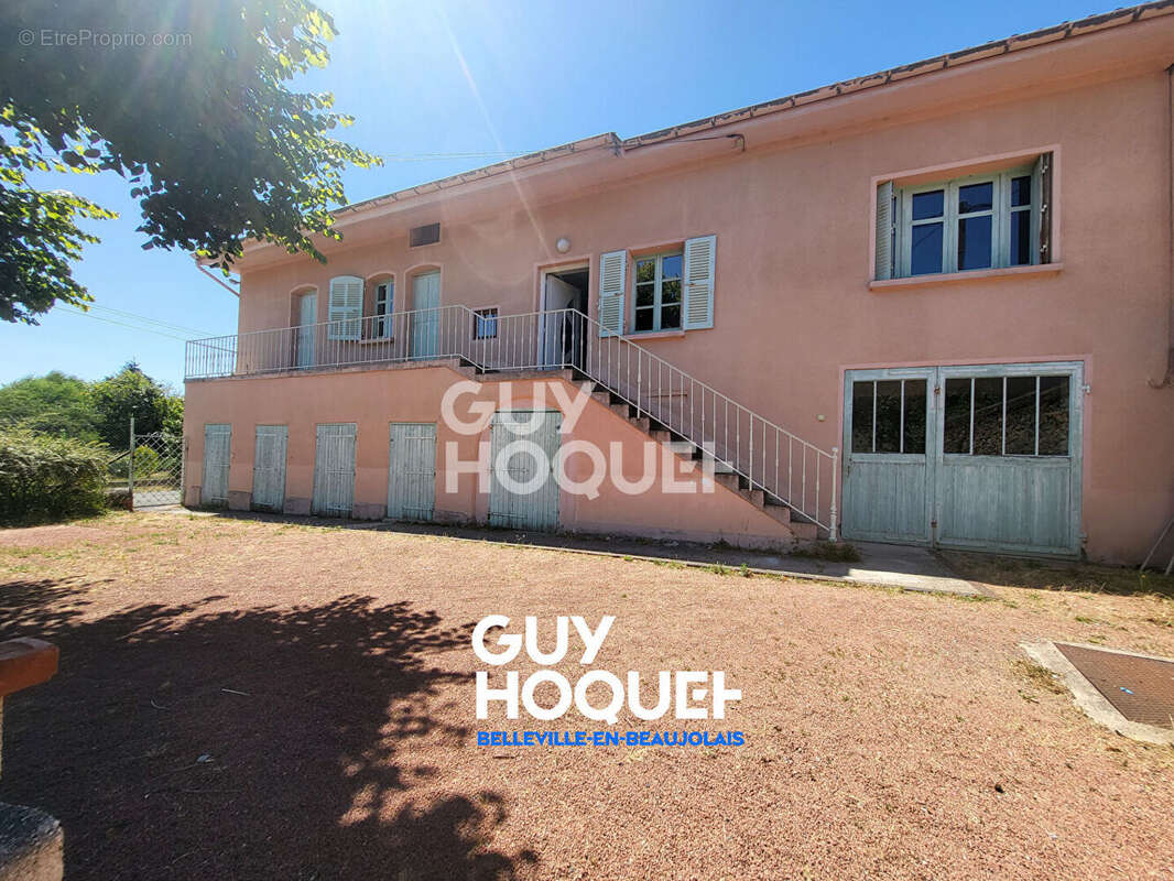 Maison à REGNIE-DURETTE