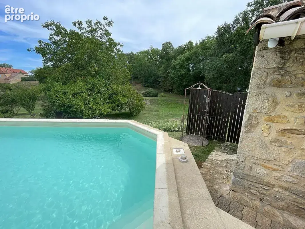 Charmante maison périgourdine avec piscine, beau jardin et dépendances - photo 13