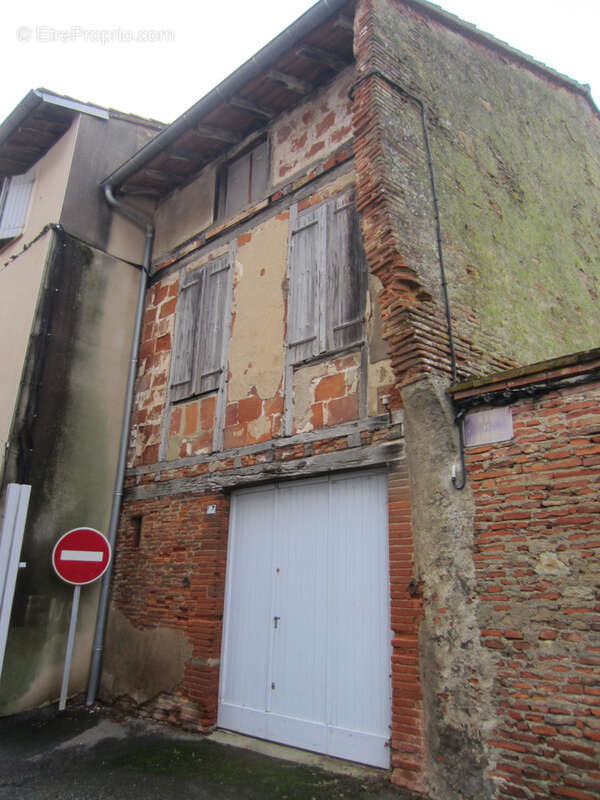 Maison à LEZAT-SUR-LEZE