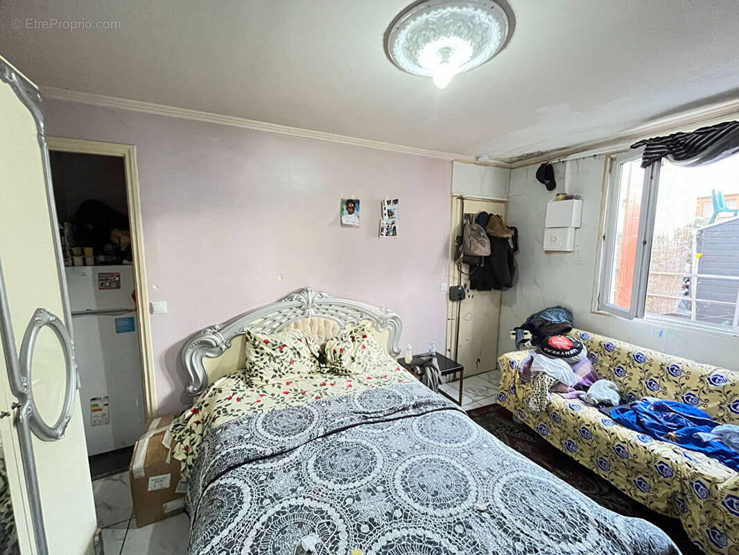 Appartement à AUBERVILLIERS