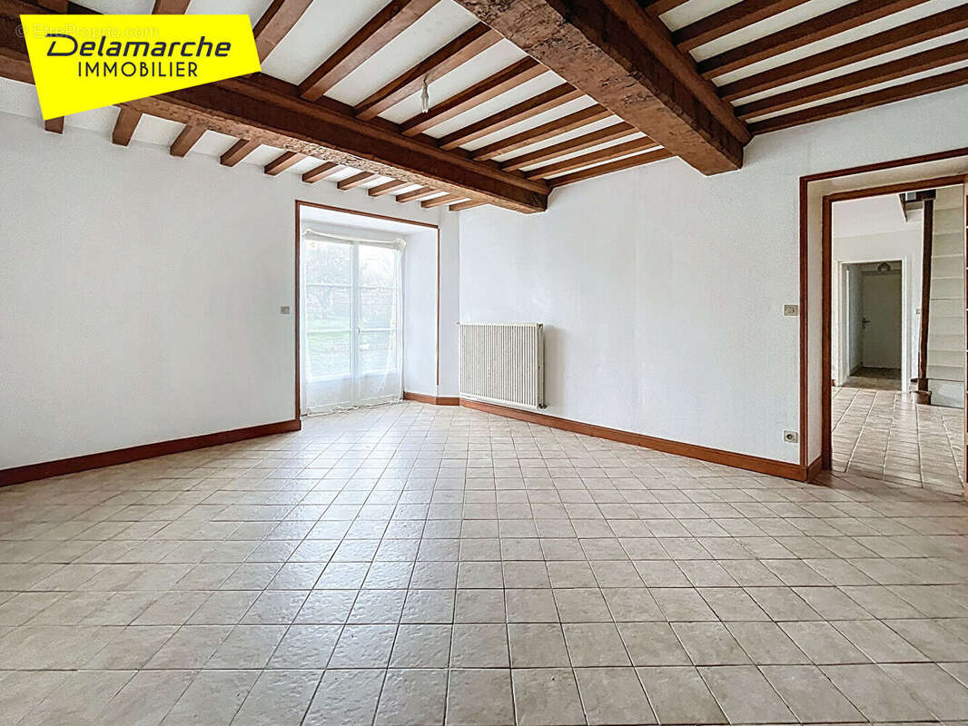 Maison à SAINT-SAUVEUR-LENDELIN