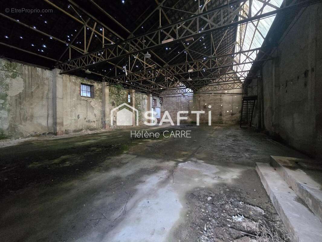 Photo 7 - Commerce à VIERZON