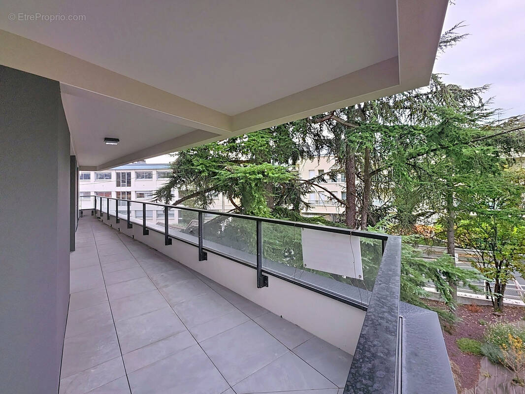 Appartement à CHAMALIERES