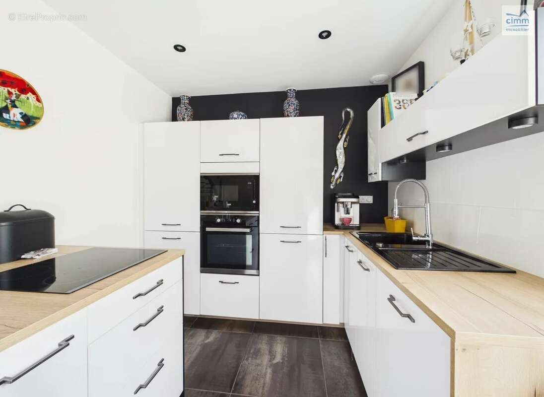 Maison à SAINT-SEGLIN