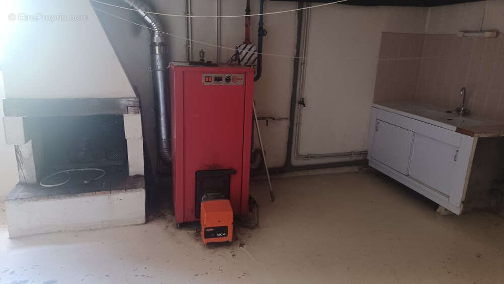 maison individuelle de 90m2 an 80'en BE SUR 1500M2 de terrain - photo 9