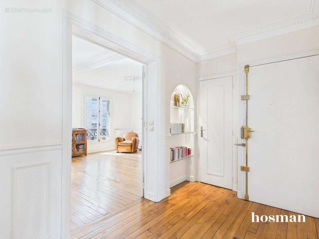 Appartement à PARIS-19E