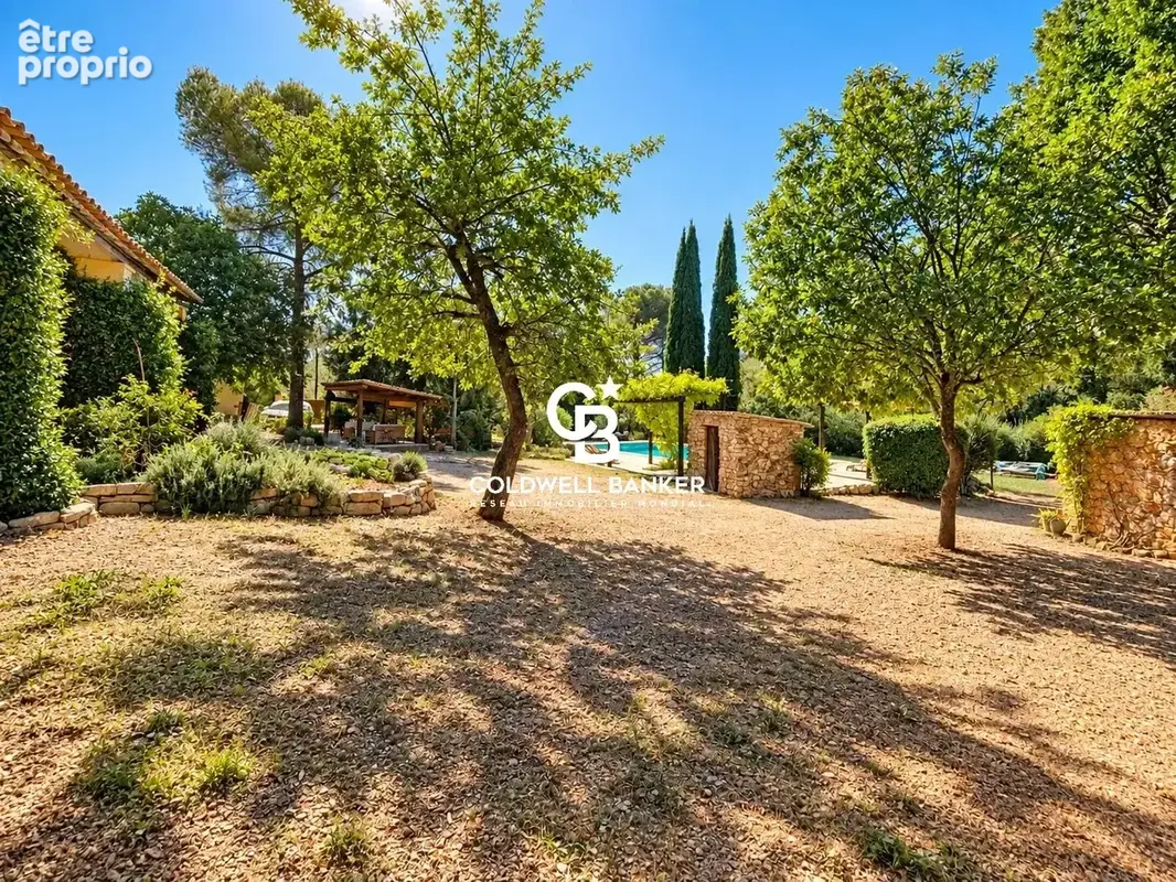 Fayence Propriété de charme avec maison d'amis et installations équestres - photo 29