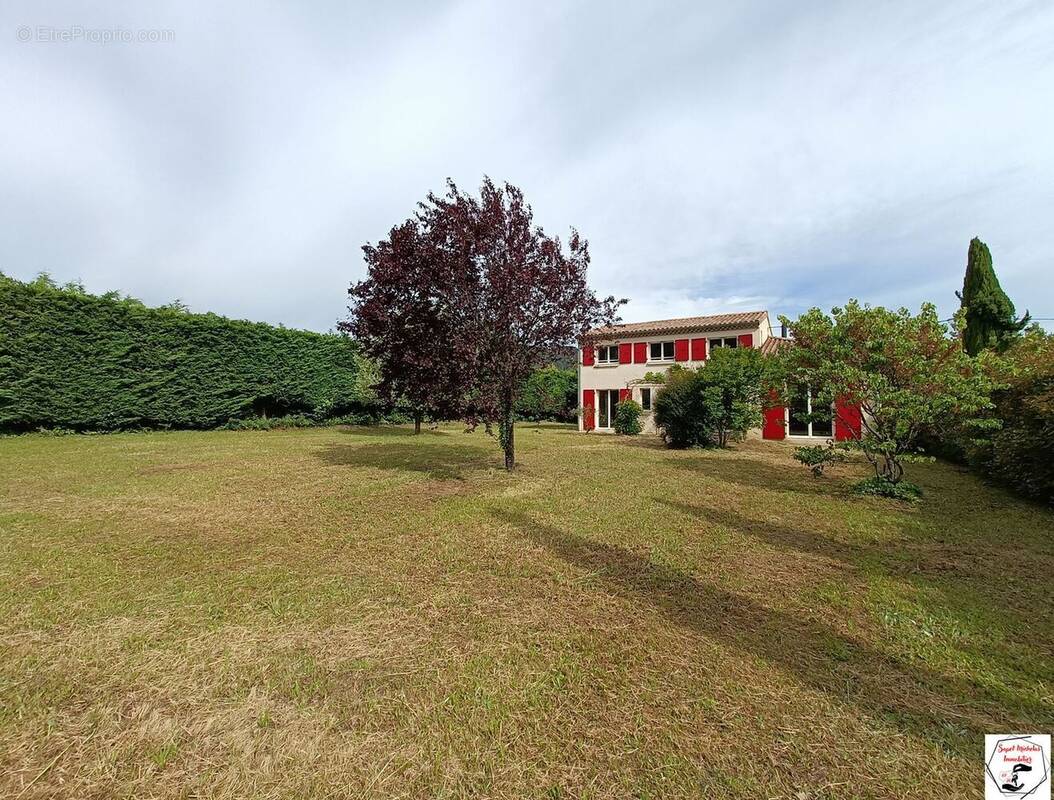 Maison à TOURNON-SUR-RHONE