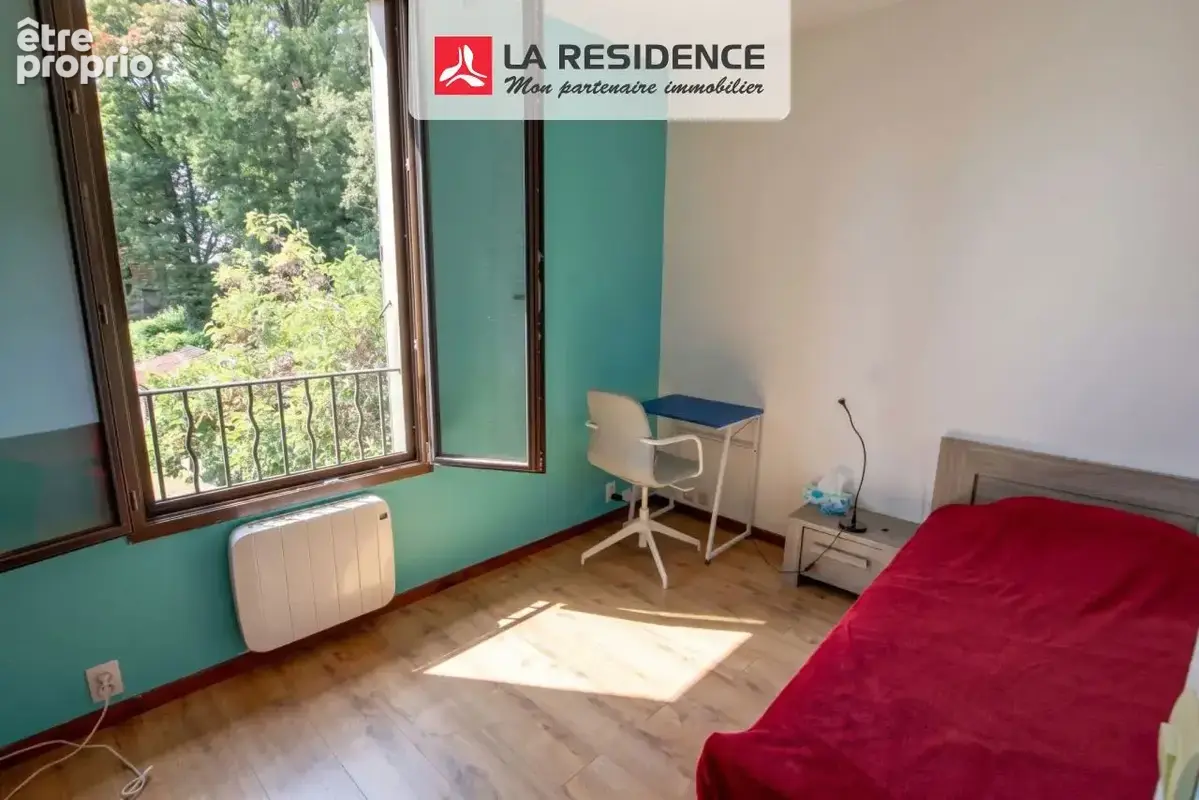 Maison 6 pièces 110 m² à vendre à Le Mesnil-Saint-Denis (78320) - photo 6