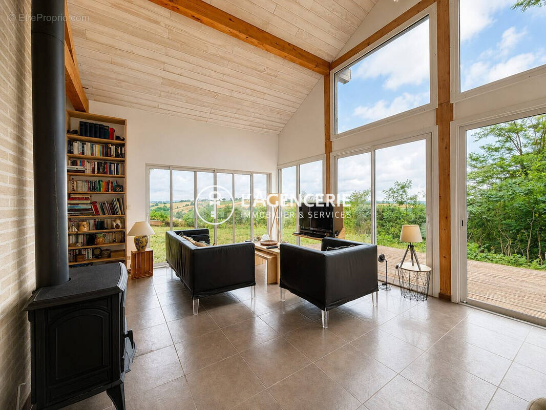 Maison à LA SELVE
