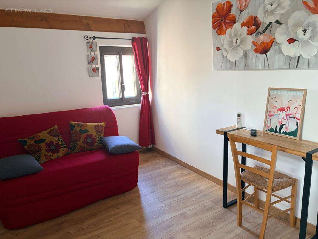 Maison à DOMAZAN