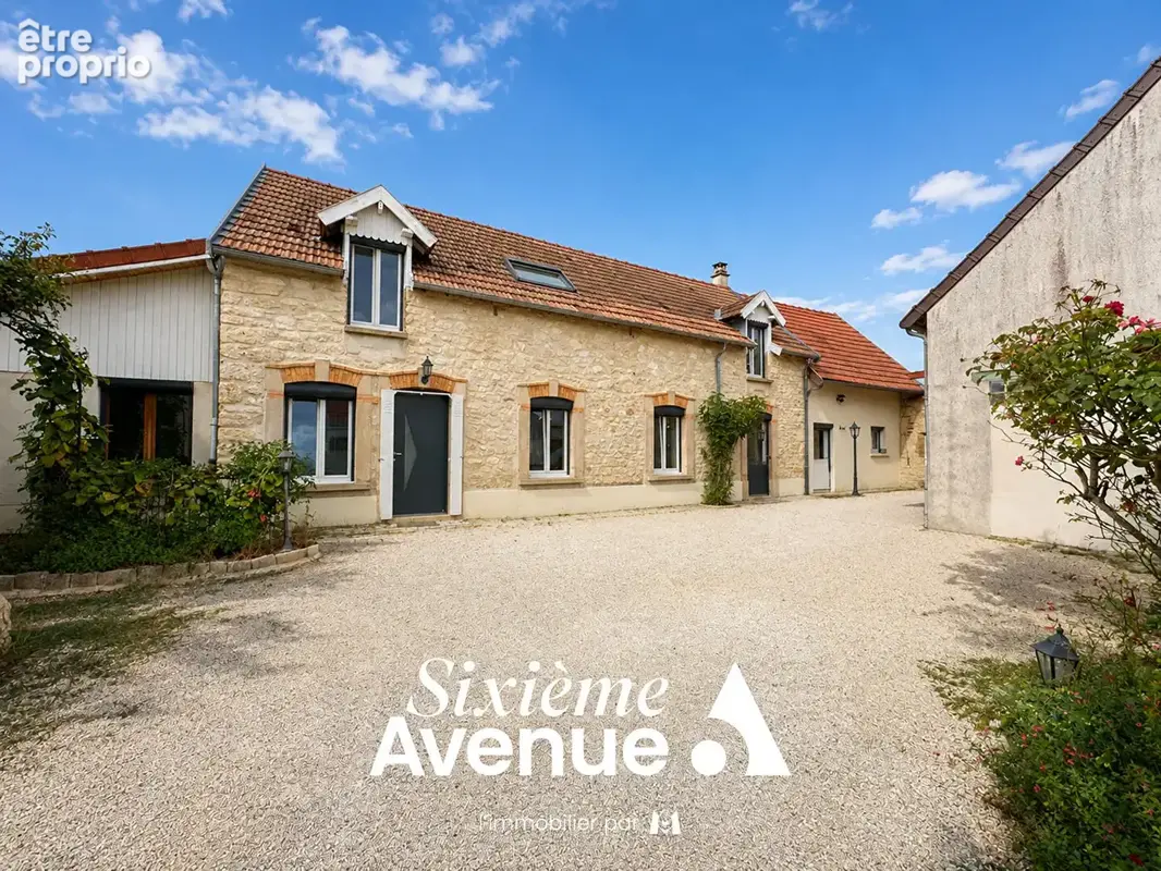 Maison à  vendre de type 7 pièces 165 m2 à Faverolles et Coëmy - photo 2
