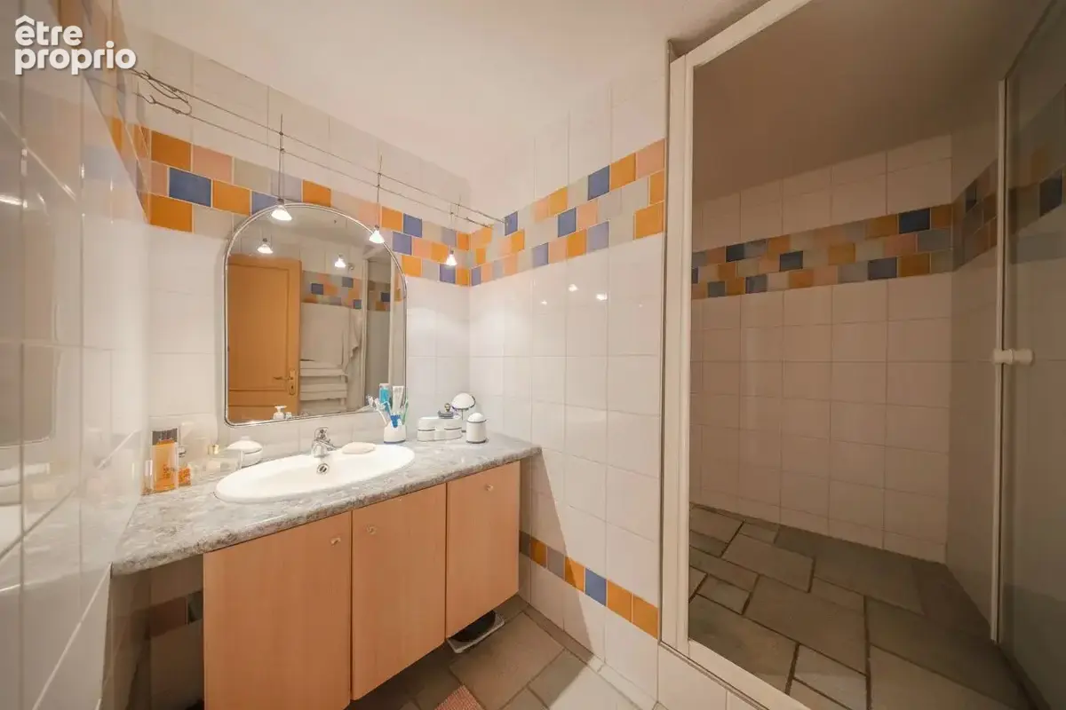 Maison 6 pièces 135 m² à vendre à Perignat-Les-Sarlieve (63170) - photo 7