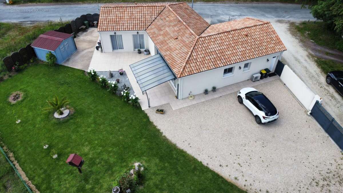 Maison à BREUILLET