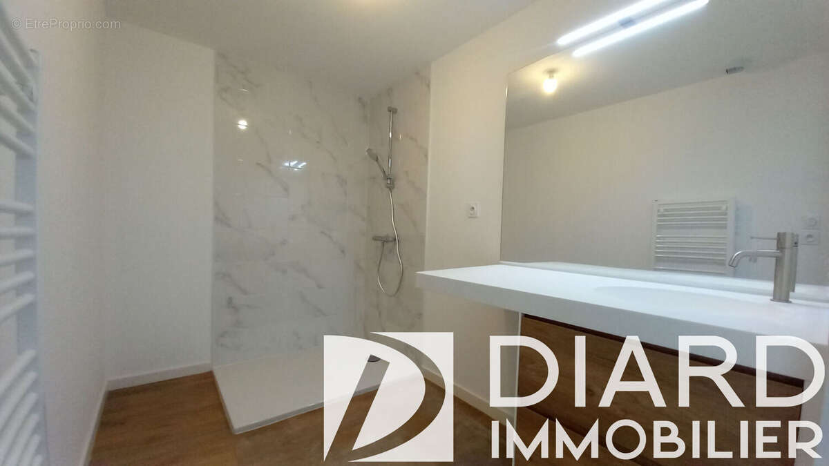Appartement  trois chambres  dont suite parentale - photo 5