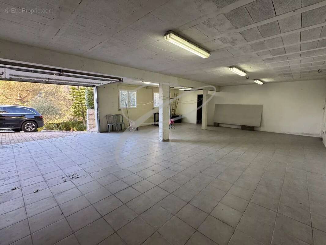 Maison à ROQUEBRUNE-CAP-MARTIN