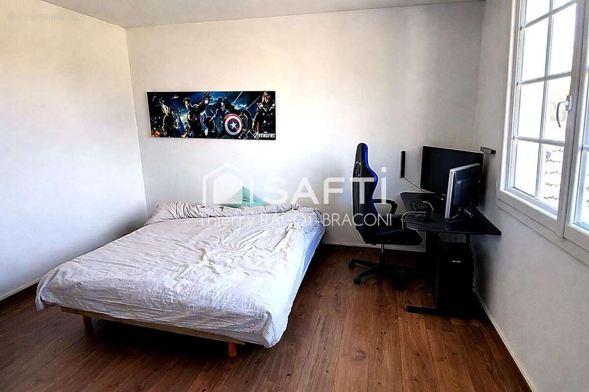 Photo 9 - Appartement à PONTOISE