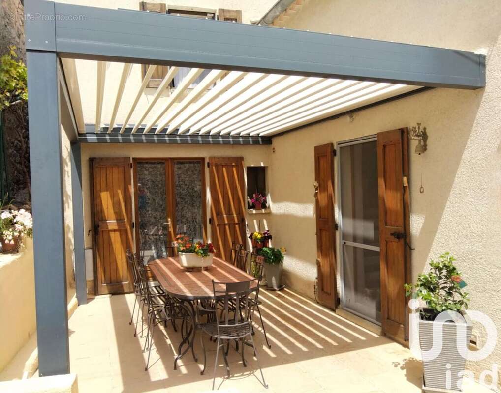 Photo 2 - Maison à MONTFROC