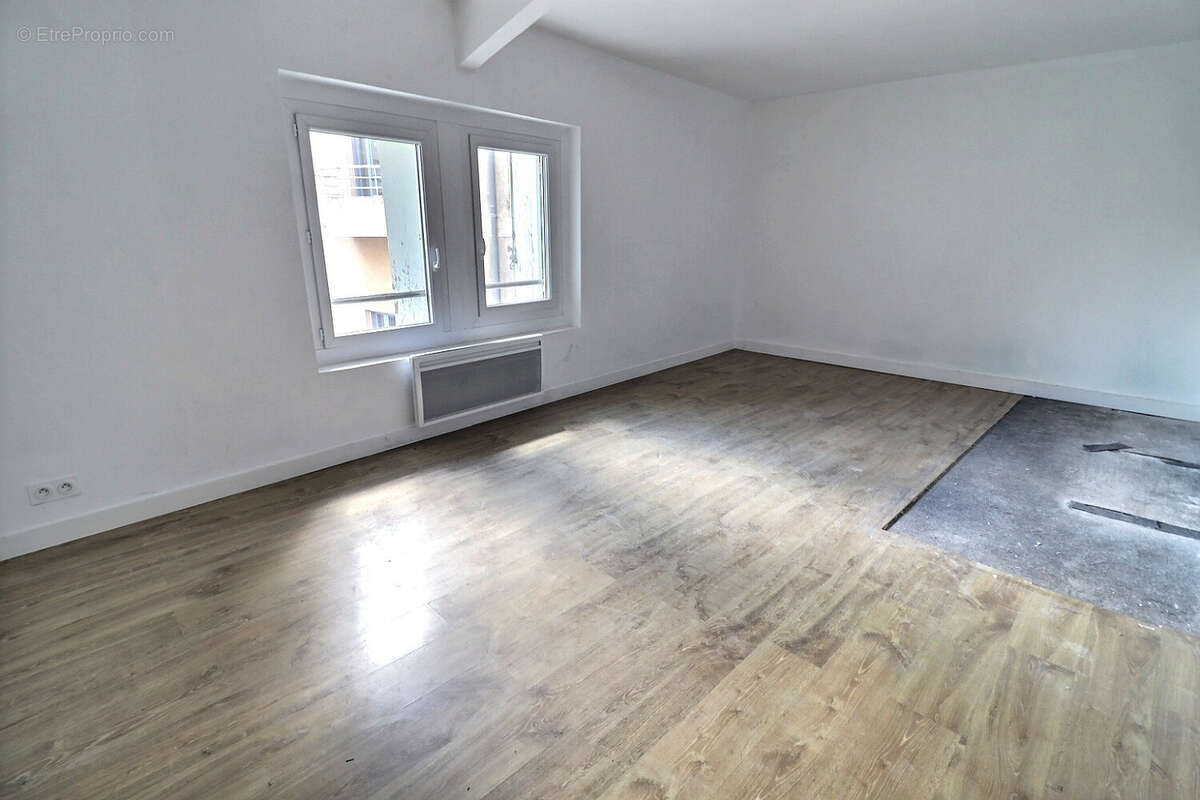 Appartement à PEZENAS