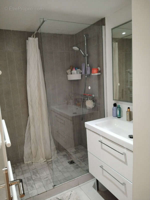 Appartement à LA RICHE