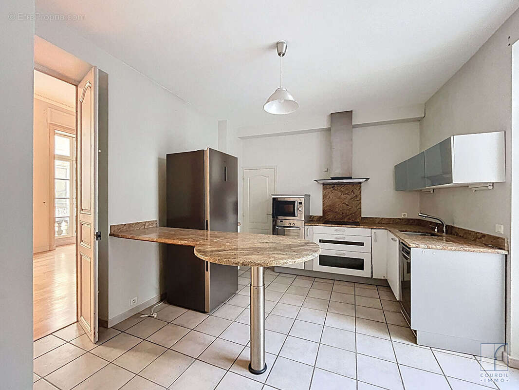 Appartement à NIMES