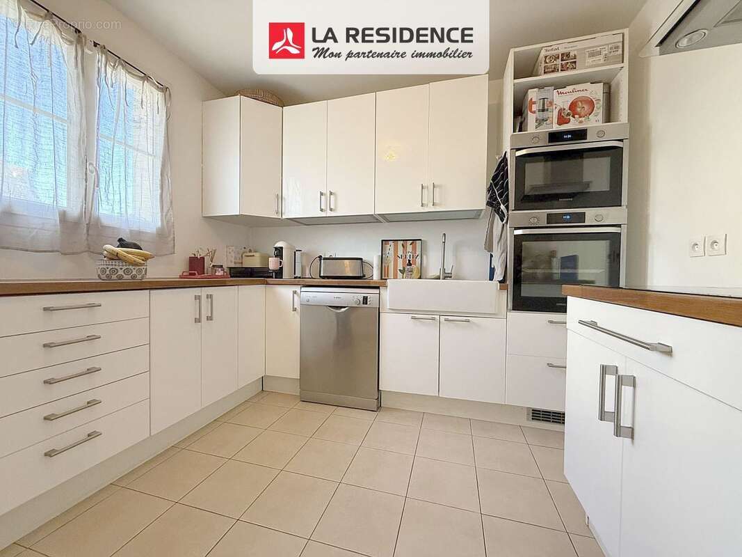 Maison à BONNIERES-SUR-SEINE