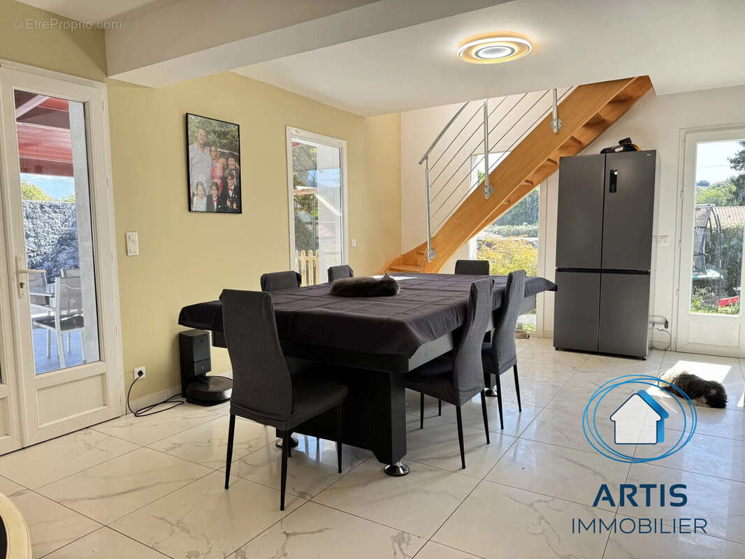 Maison à SAINT-PEE-SUR-NIVELLE