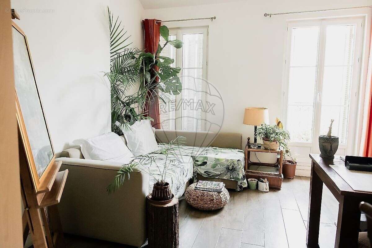 Appartement à MARSEILLE-2E