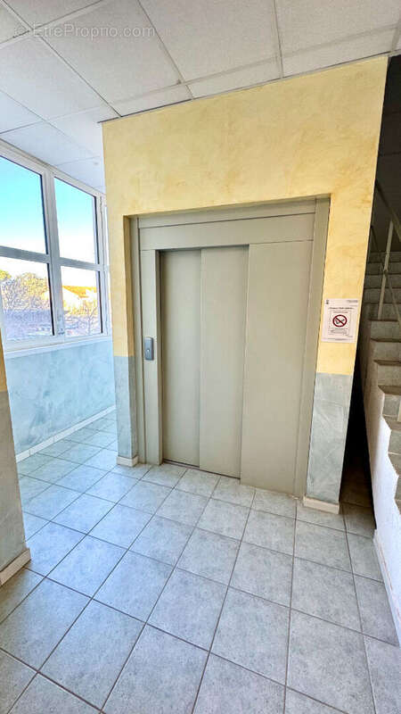 Commerce à CARPENTRAS