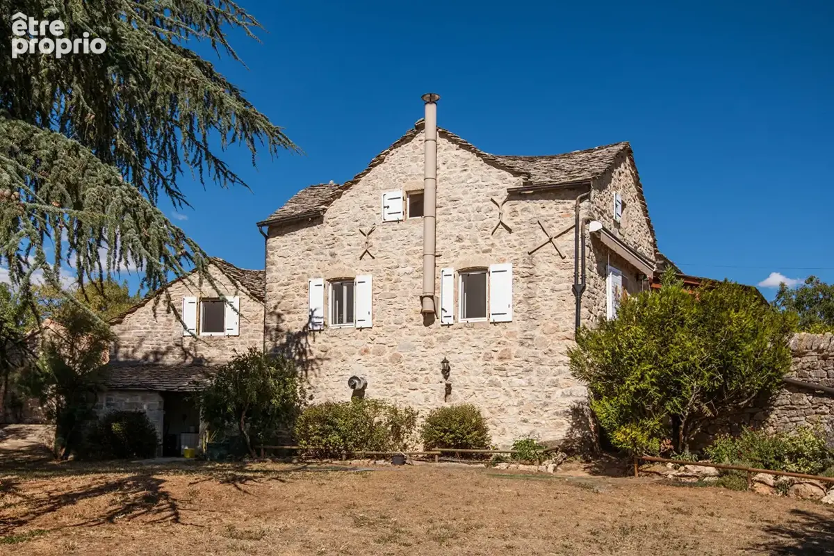 Maison caussenarde de caractère sur le causse noir - Bien atypioque et rare. - photo 3