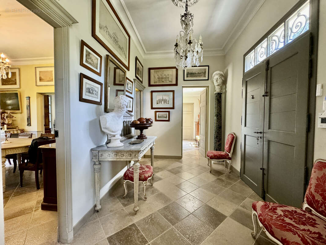Maison à NIMES