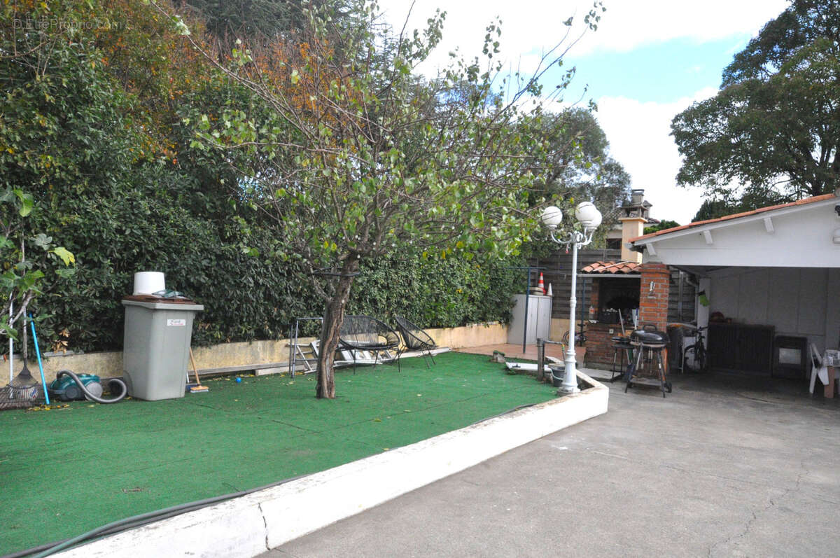 Maison à TOURNEFEUILLE