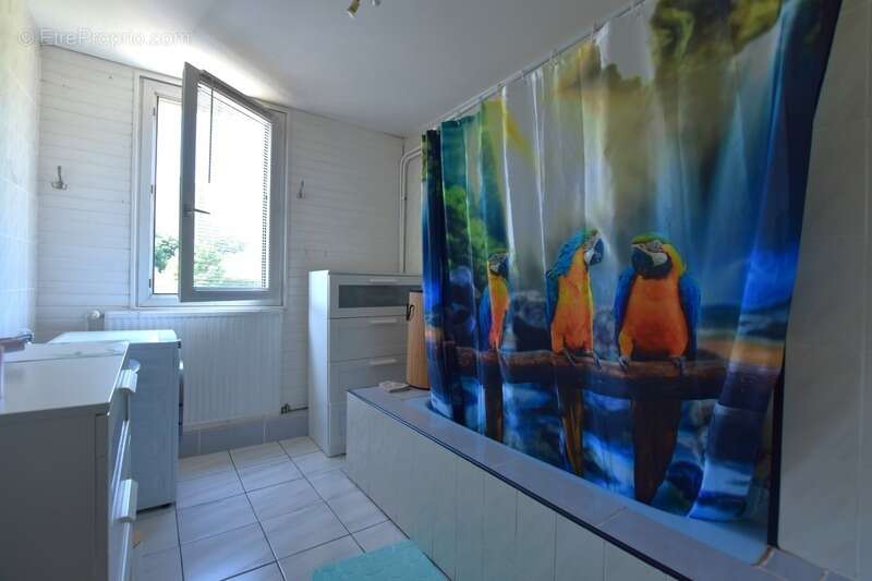 Firminy – Appartement familial lumineux de 121 m² – 7 pièces - photo 10