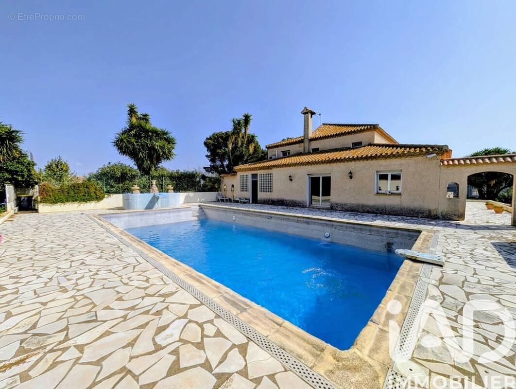 Photo 1 - Maison à VILLENEUVE-LES-BEZIERS