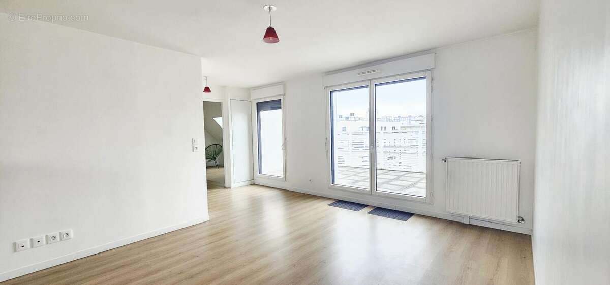 Appartement à COLOMBES