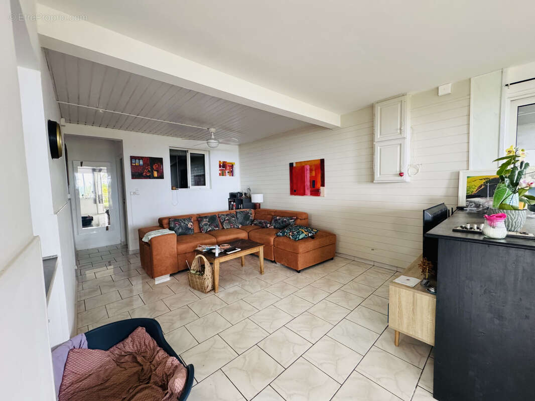 Maison à SAINT-JOSEPH