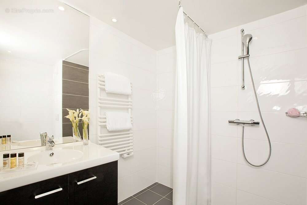 Appartement à NANTERRE