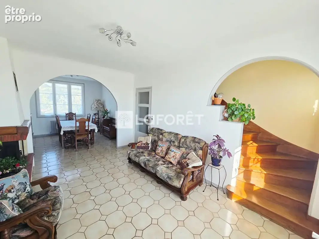 Maison de caractère - 148 m2 - 7 pièces - photo 8